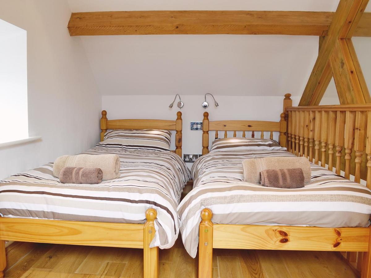Owl Cottage Coedana Экстерьер фото